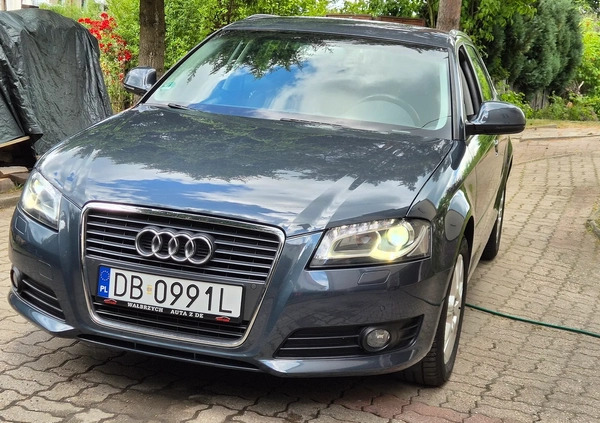 Audi A3 cena 26900 przebieg: 150000, rok produkcji 2009 z Wałbrzych małe 529